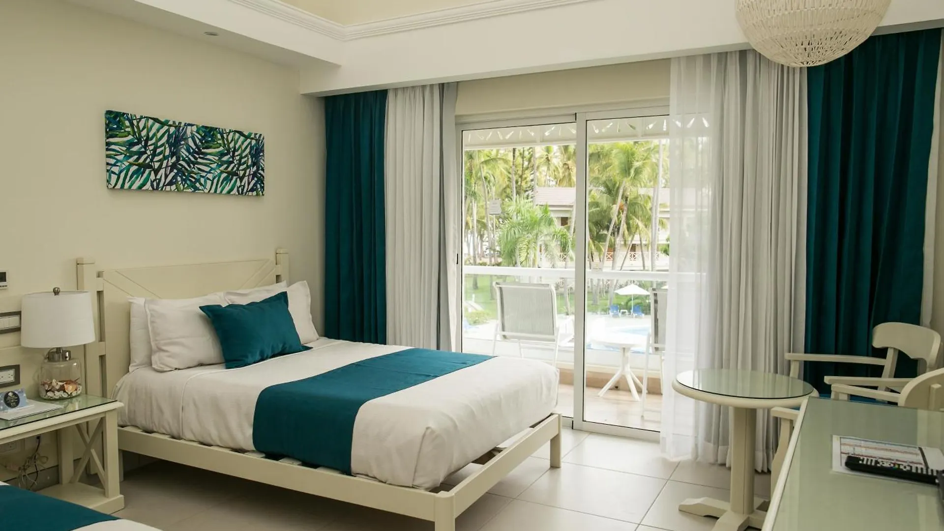 Vista Sol Punta Cana Beach Resort & Spa